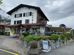 002-hotel-loewen