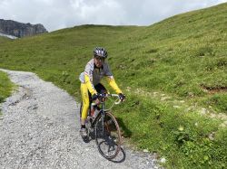048-werner-forster-beim-abstieg-nach-engstlenalp