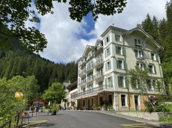 095-hotel-rosenlaui